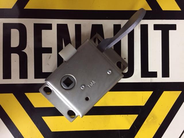 Türschloss alt rechts( 421 bis 651-4)  links (751 bis 1184-4) 