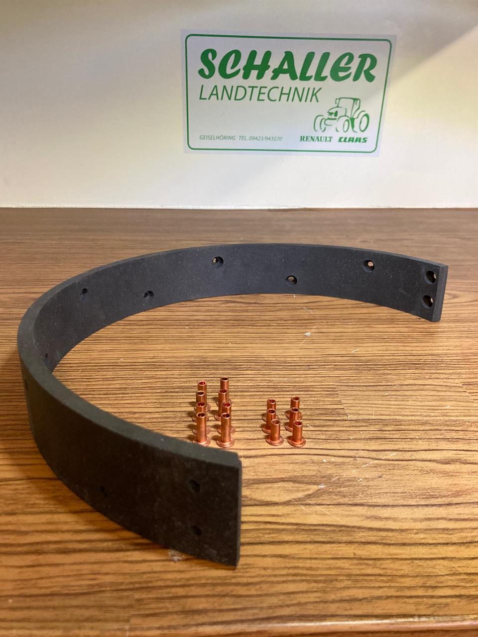 Handbremsband-Belag fürTrommelbremse [früherer Lochkreis], für eine Seite