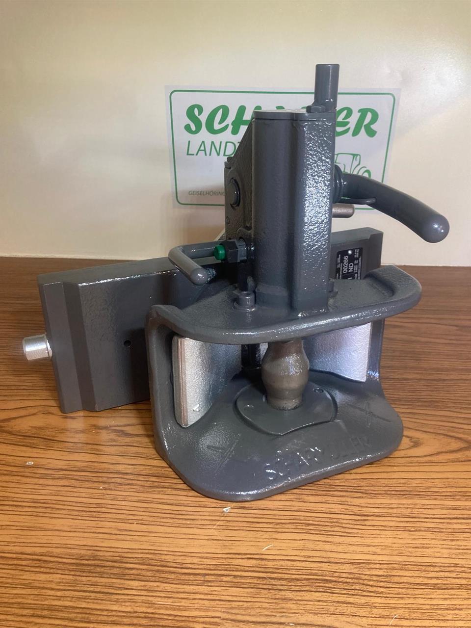 Anhänge-Kupplung Automatik Ceres, MX,TX, Ares, Celtis 335mm