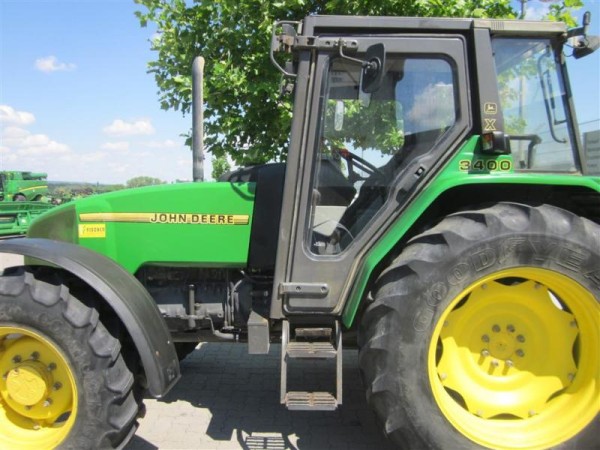 aus Renault Ceres 355x,  #M1042 HA 1040495: